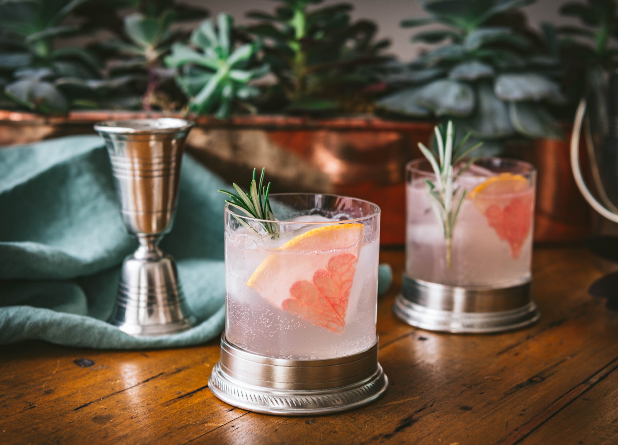Spanish Gin, Grapefruit, and Elderflower Tonic Cocktail | Weston Table