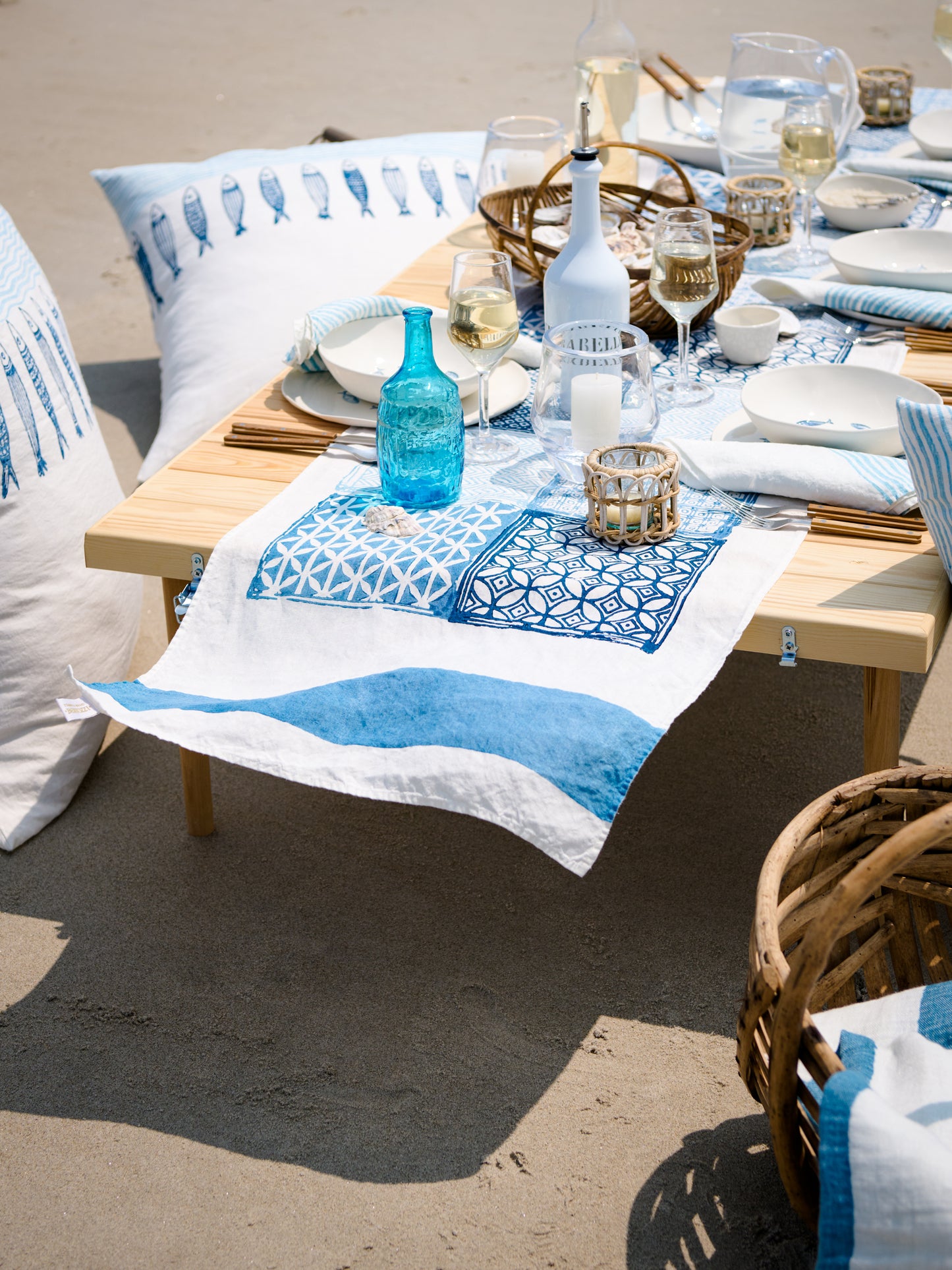 Bertozzi Taormina Blue Linen Collection Weston Table