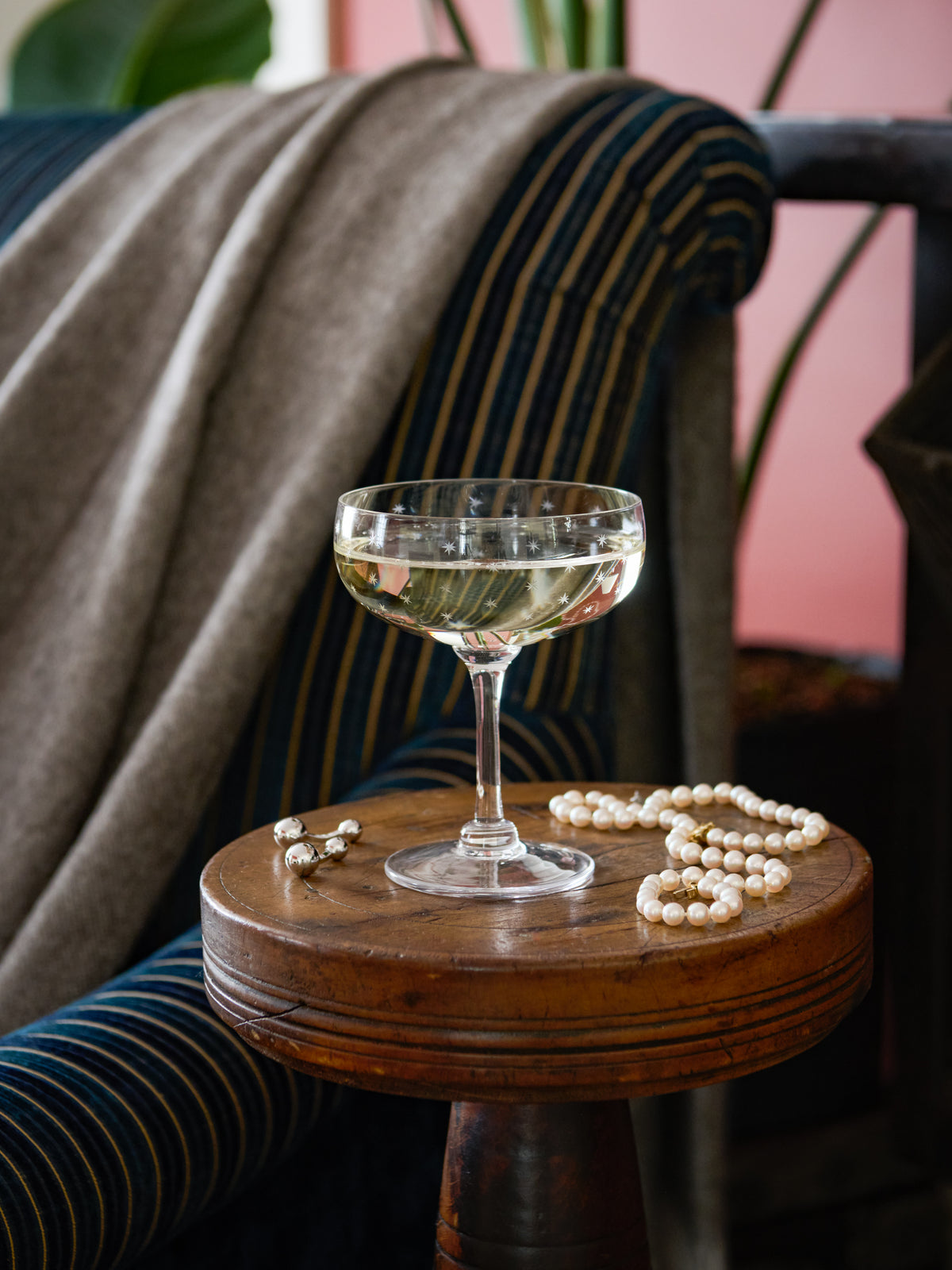Crystal Cocktail Glasses with Stars Weston Table