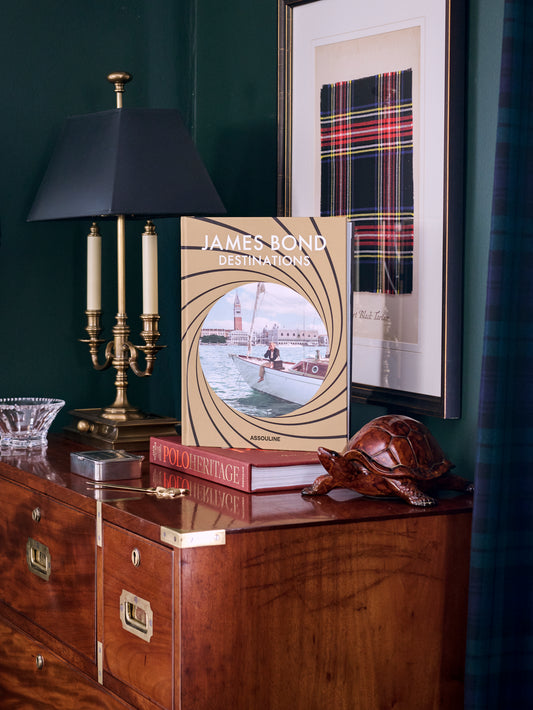 James Bond Destinations Weston Table