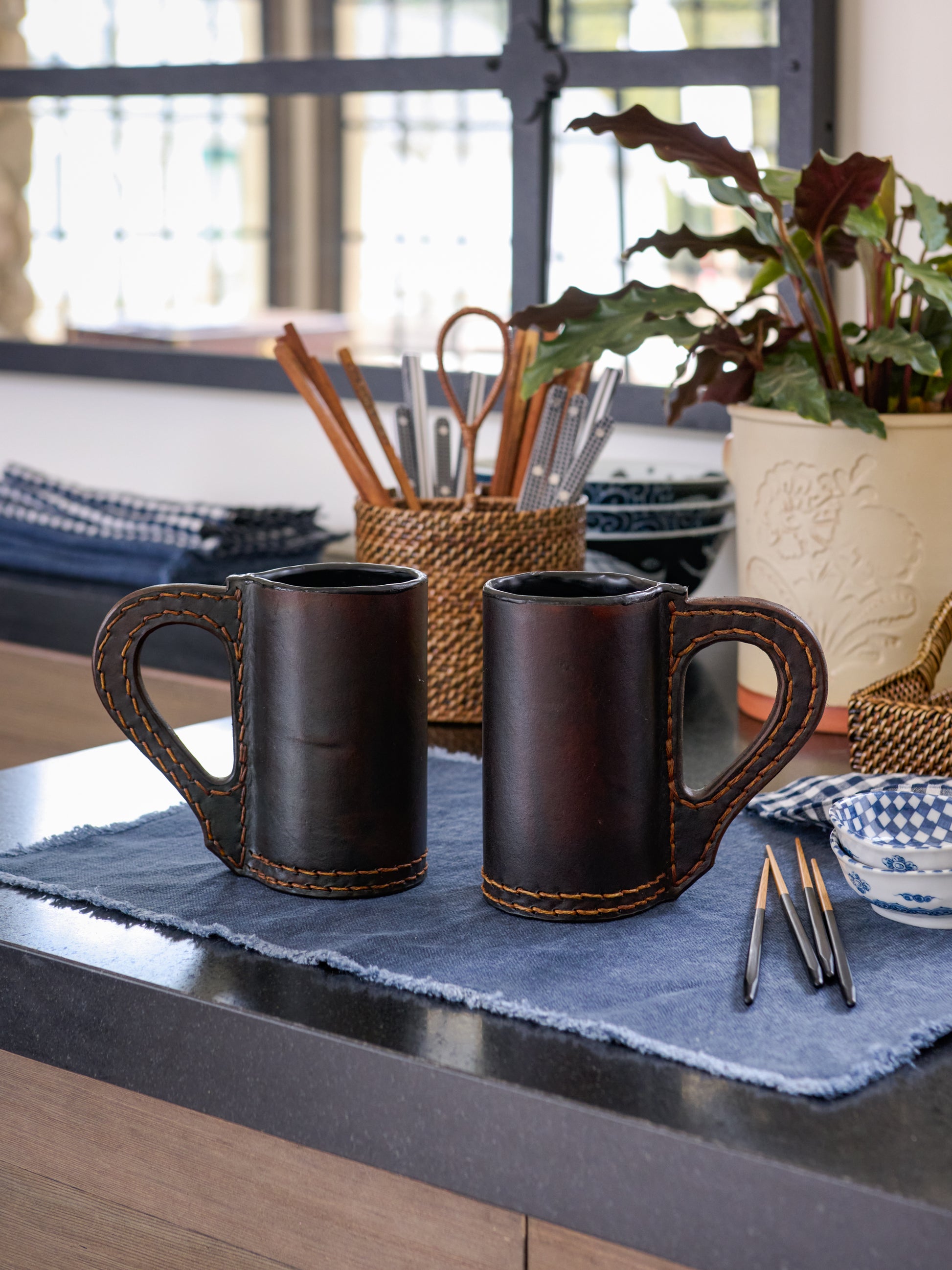 Leather Beer Mugs Weston Table