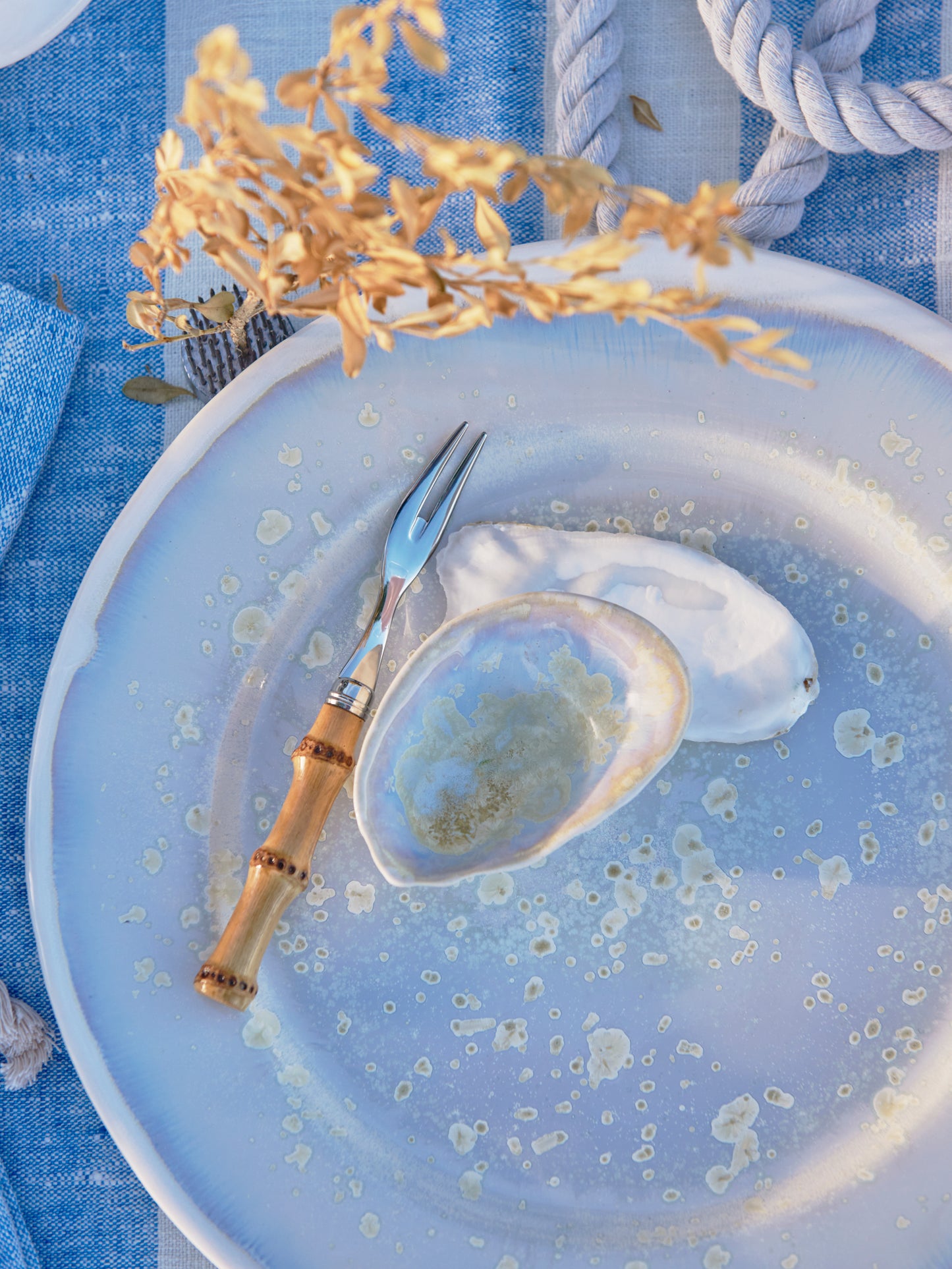 Pearl Oyster Cup Weston Table
