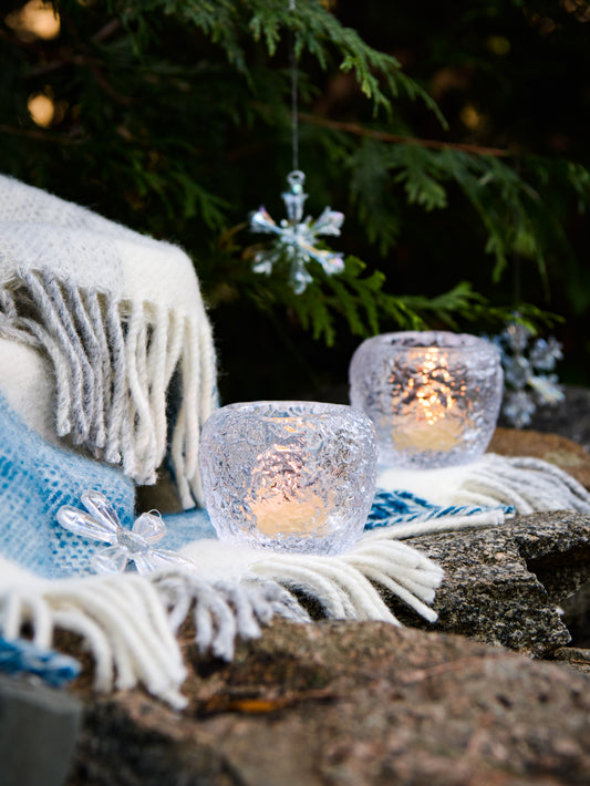 Simon Pearce Snowball Tealight in Gift Box Weston Table