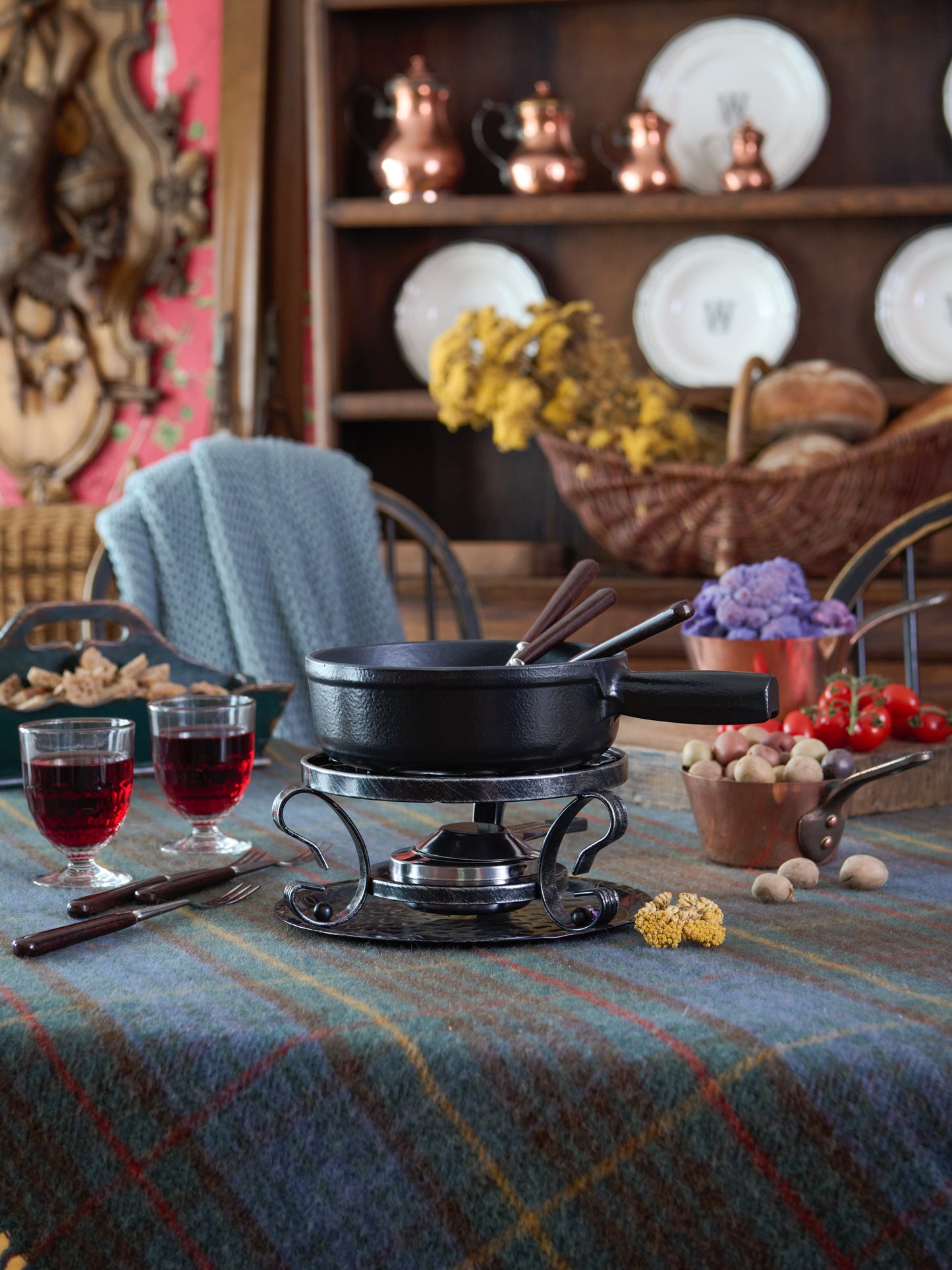 Swissmar Black Enamel Professional Cast Iron Fondue Pot Weston Table