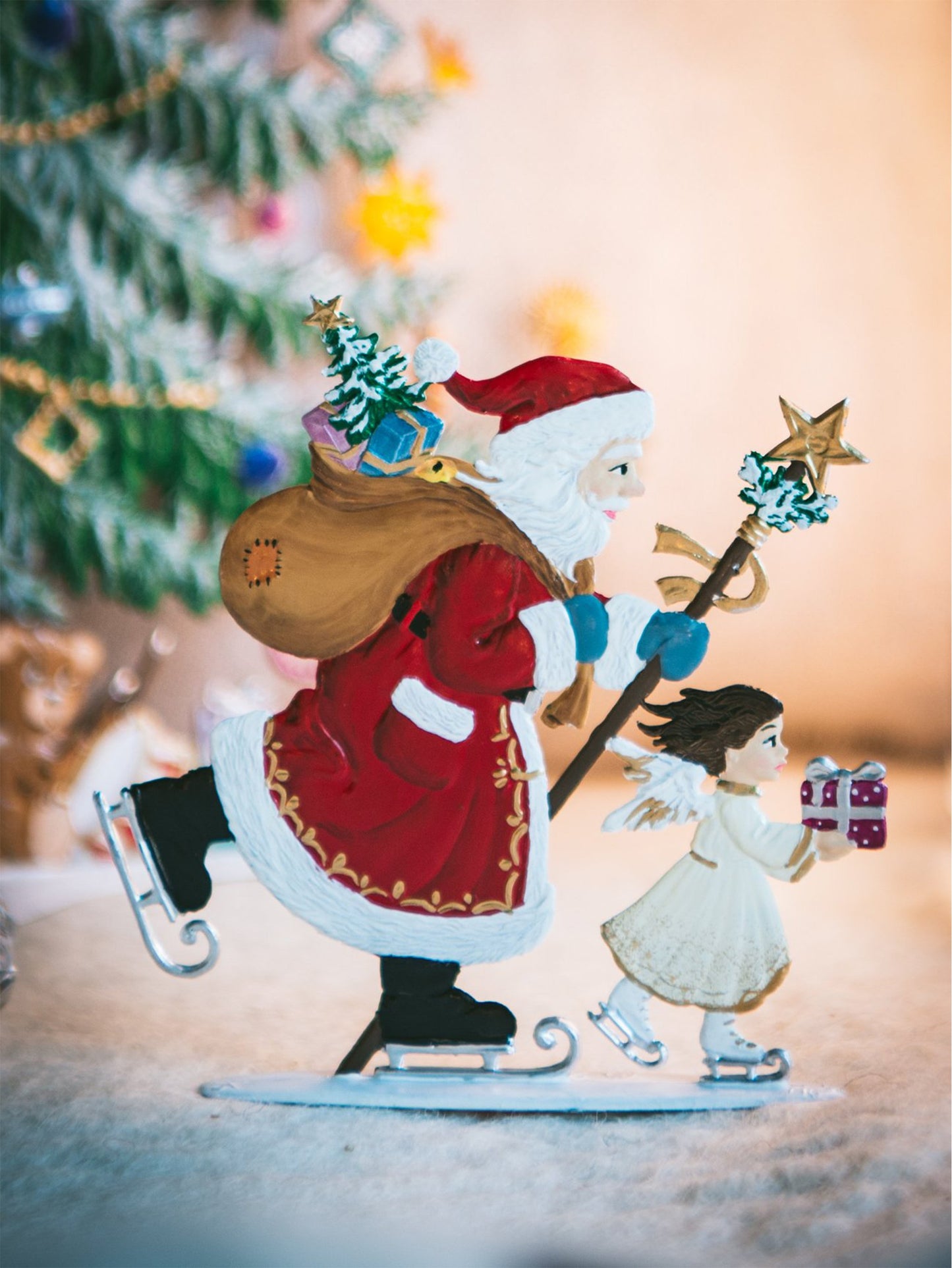 Wilhelm Schweizer Pewter Skating Santa