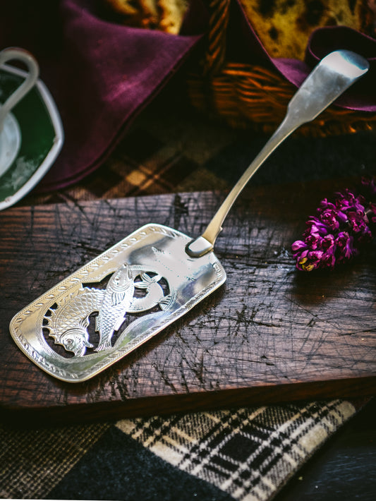 1813 Irish Sterling Silver Fish Slice Weston Table