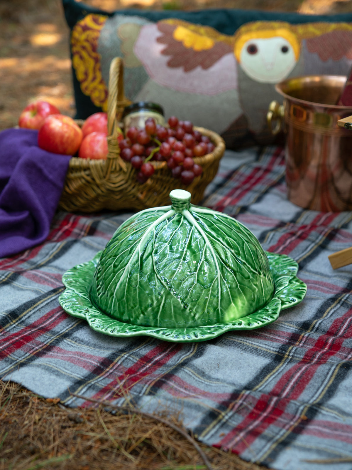 Bordallo Pinheiro Cabbage Domed Cheese Tray Weston Table