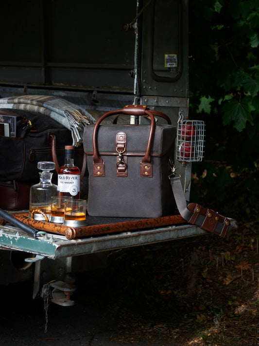 Wren & Ivy Distiller's Travel Case Weston Table