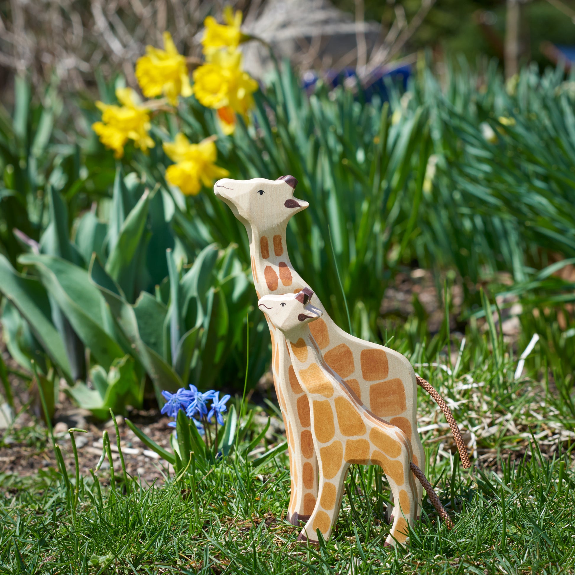 Safari Handcrafted Wooden Animals Weston Table