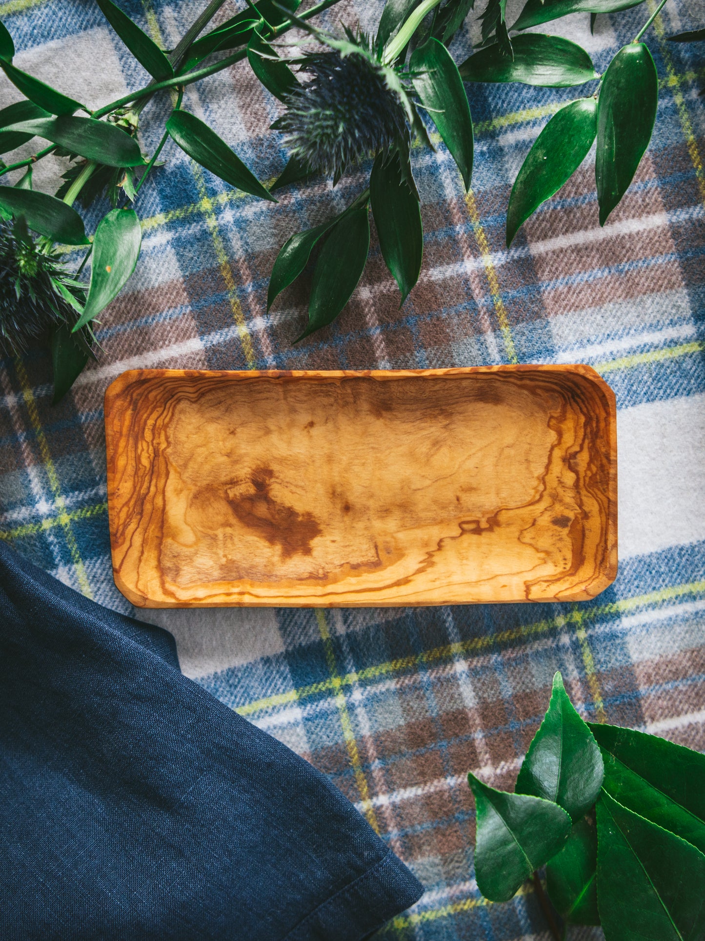 WT Olive Wood Plates & Trays Weston Table