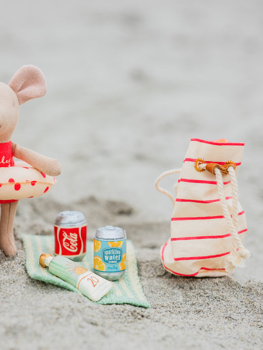 Maileg Bag with Beach Essentials Weston Table