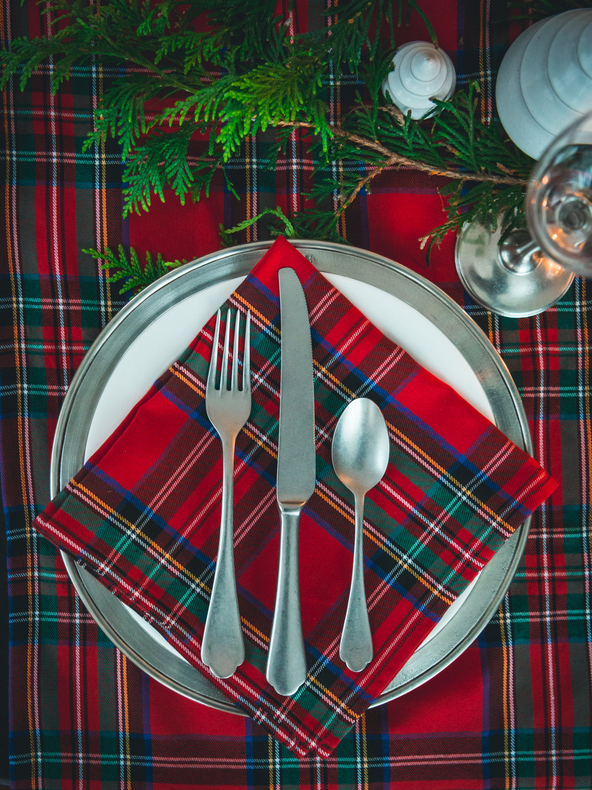 Mepra Vintage Pewter Flatware Weston Table