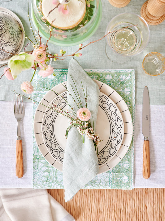 Oak Bluffs Linen Collection Weston Table