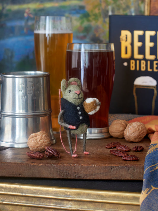 Sew Heart Felt Pint of Beer Mouse Weston Table