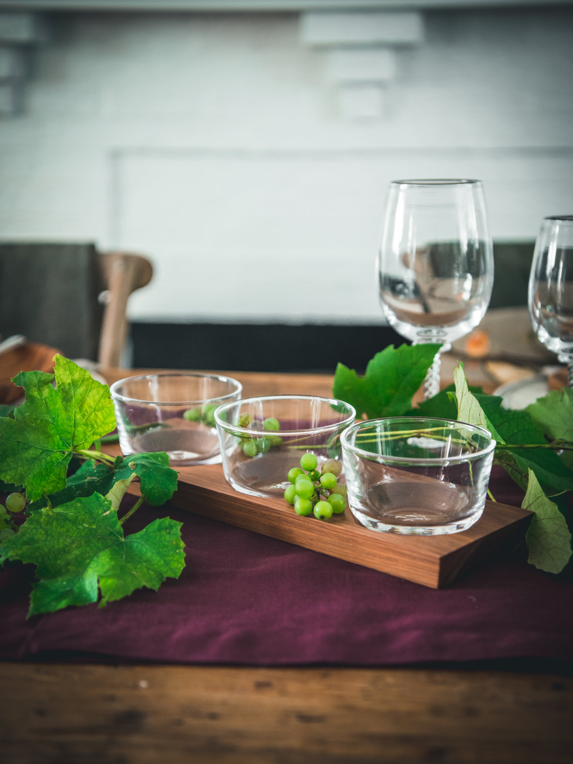 Simon Pearce Ludlow Bowl Set with Wood Base Weston Table