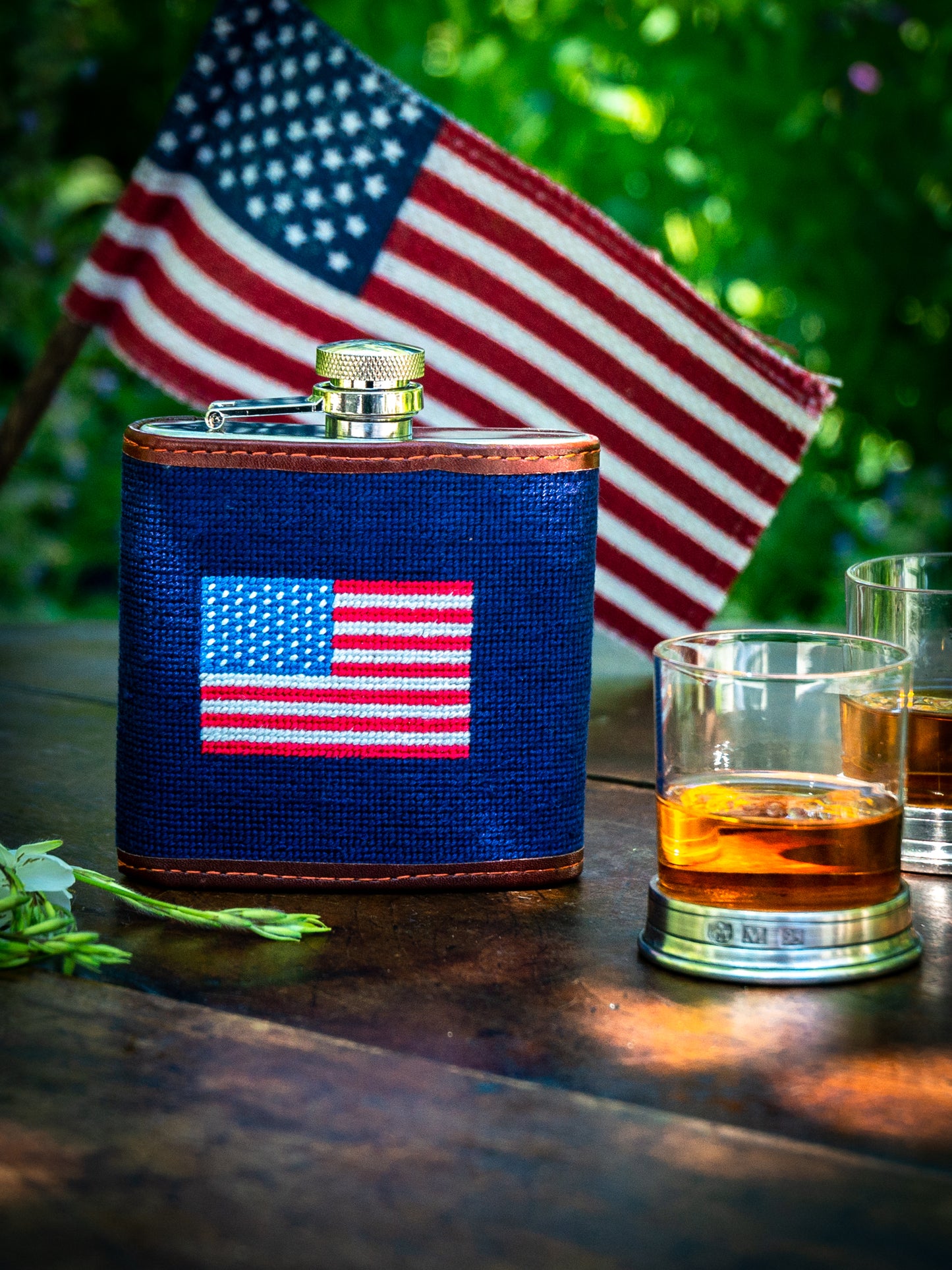 Smathers & Branson Flag Flask Weston Table