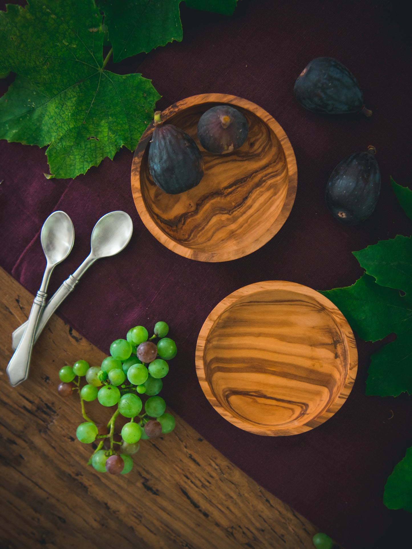 WT Olive Wood Bowl Weston Table