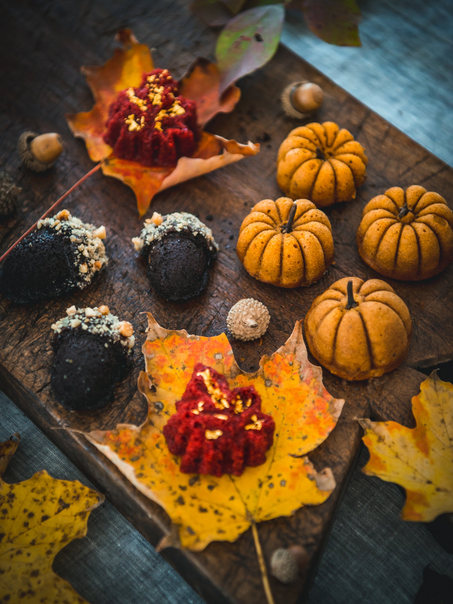 Pumpkin Rum, Red Velvet, and Dark Chocolate Cakelets Recipe|Weston Table
