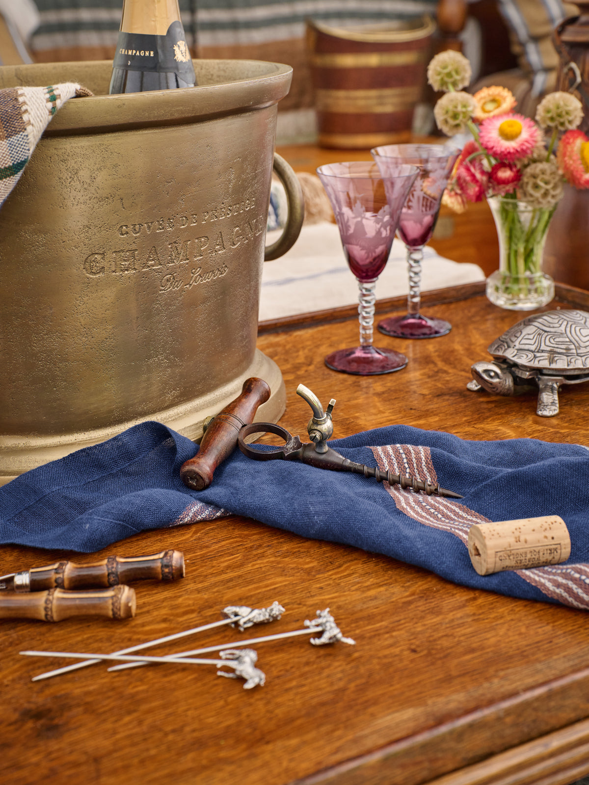 Vintage 19th Century Holborn Champagne Screw Weston Table
