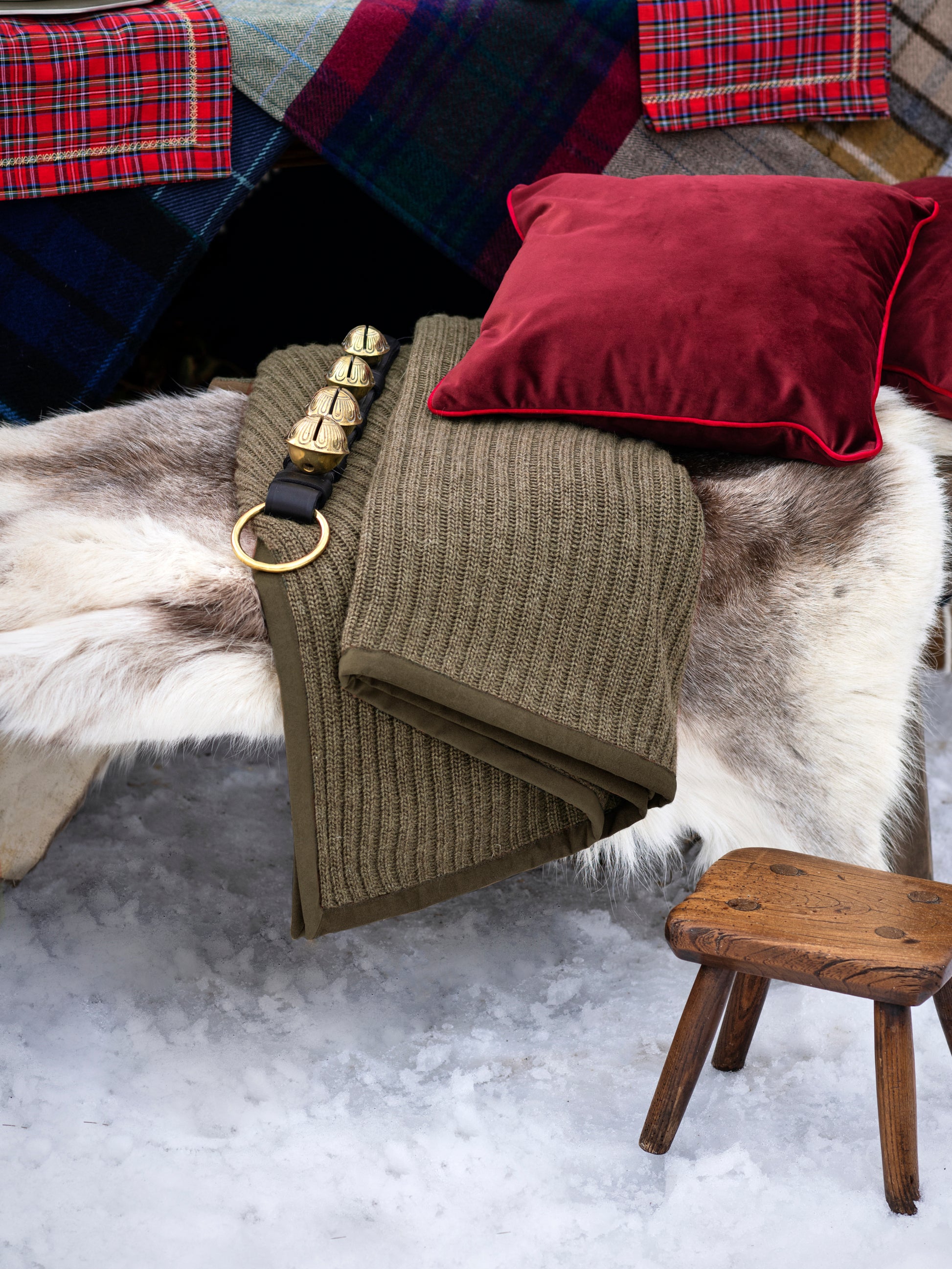 Alicia Adams Alpaca Rib Throw Hunter Weston Table