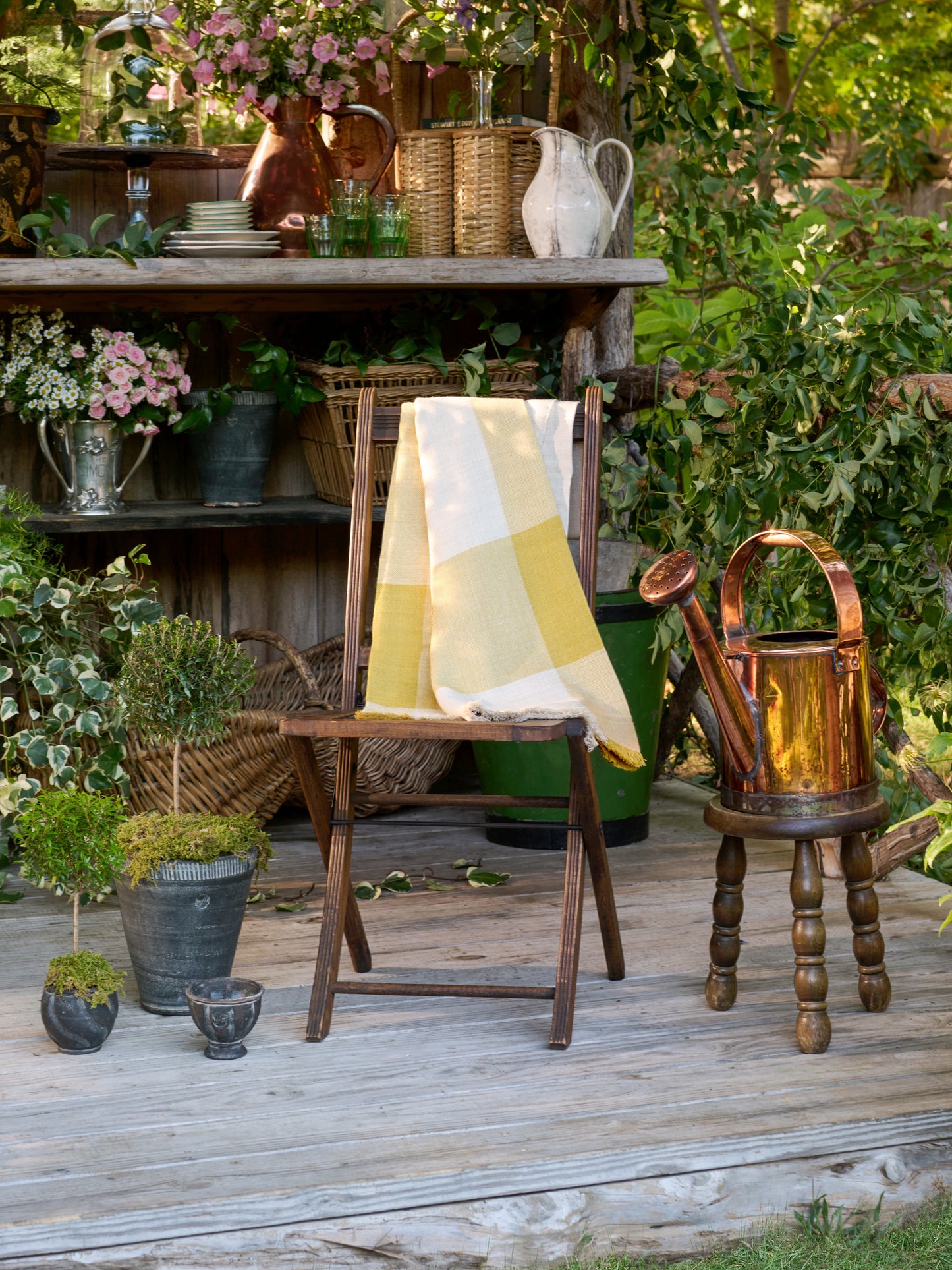 Alicia Adams Alpaca Mykonos Throw Ecru and French Yellow Weston Table