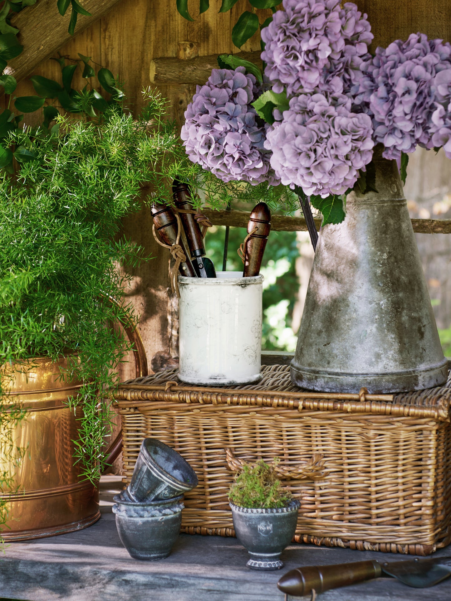 Arte Italica Giulietta Utensil Holder Weston Table