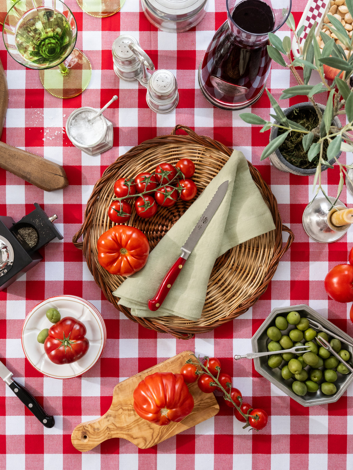 Berti Cutlery Red Insieme Lucite Knives Weston Table