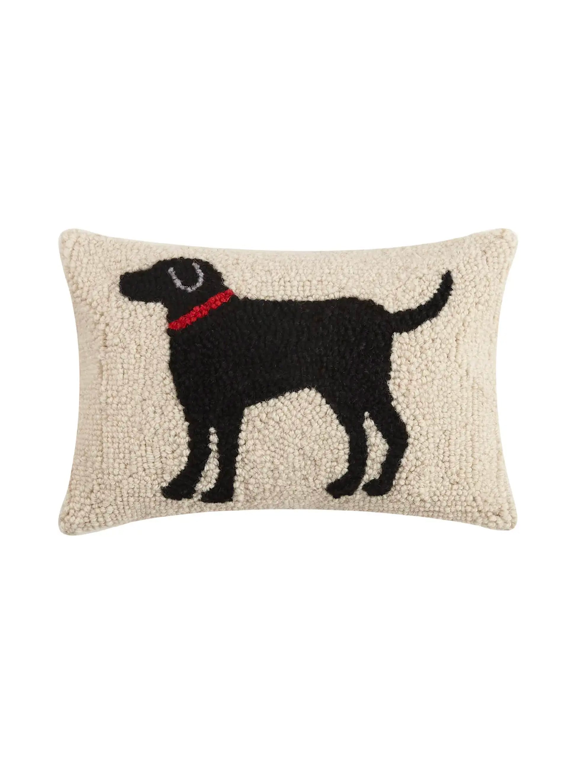 Black Dog Hook Pillow Weston Table SP