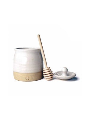  Farmhouse Pottery Beehive
Honey Pot with Wood Dipper Weston Table 