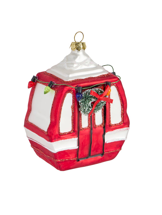 Gondola with Wreath Ornament Weston Table