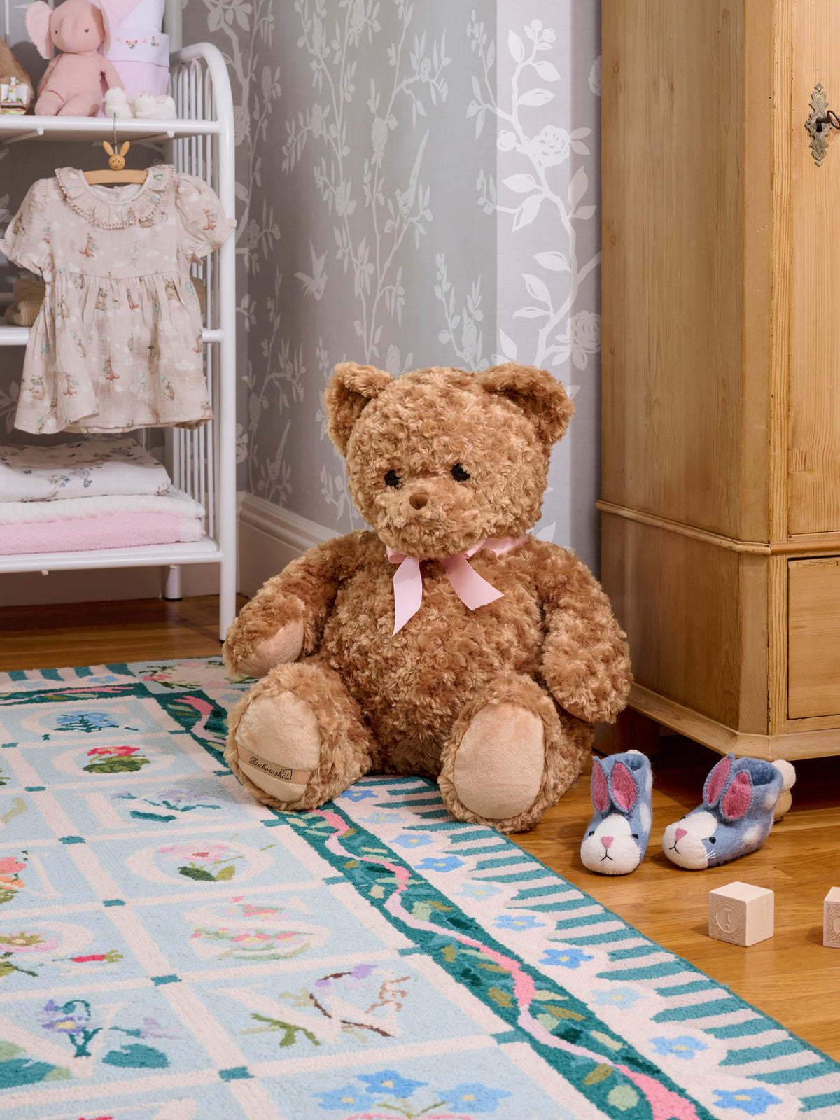 Handcrafted Giant Teddy Bear Pink Weston Table