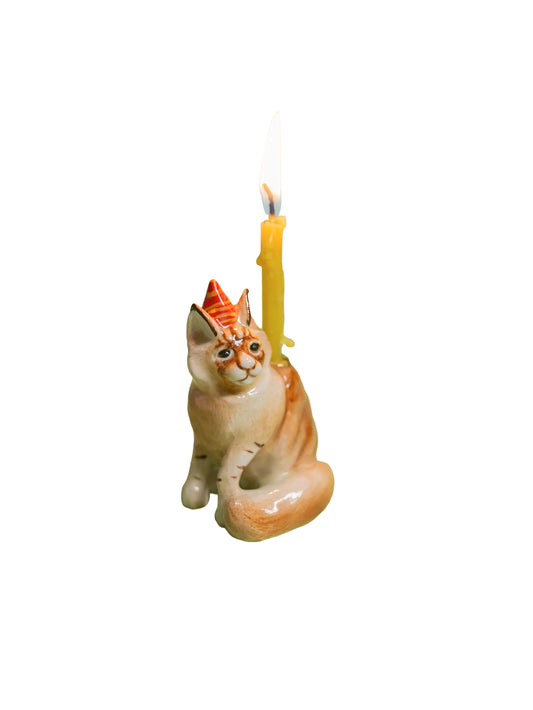 Handmade Maine Coon Cat Cake Topper Weston Table
