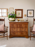 Landry & Arcari Ivory Rug Weston Table