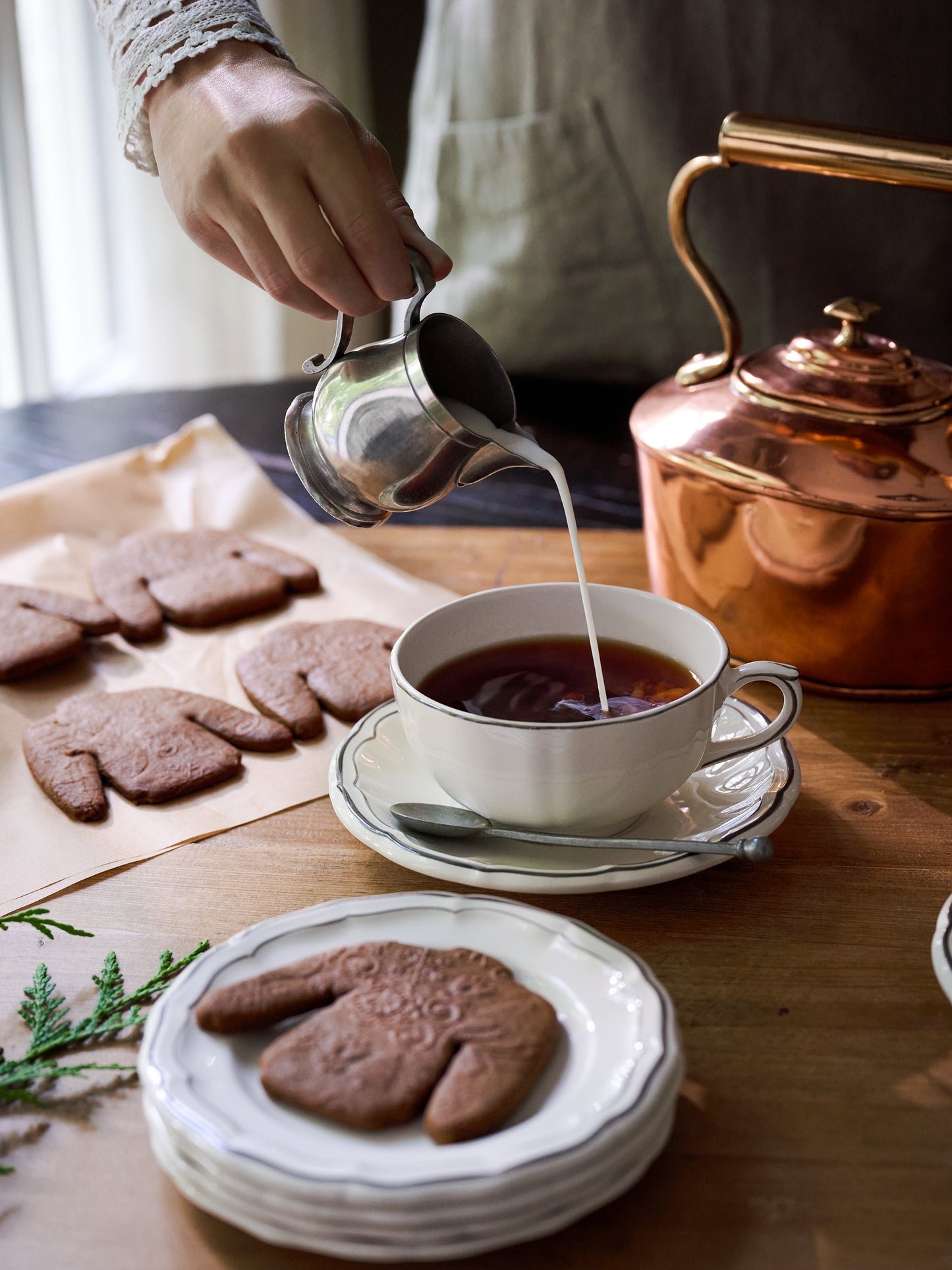 MATCH Pewter Creamer Weston Table