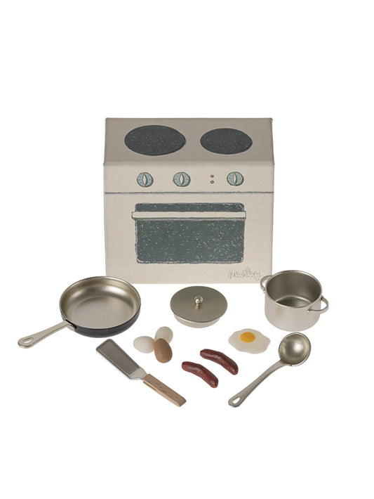 Maileg Miniature Cooking Set Weston Table