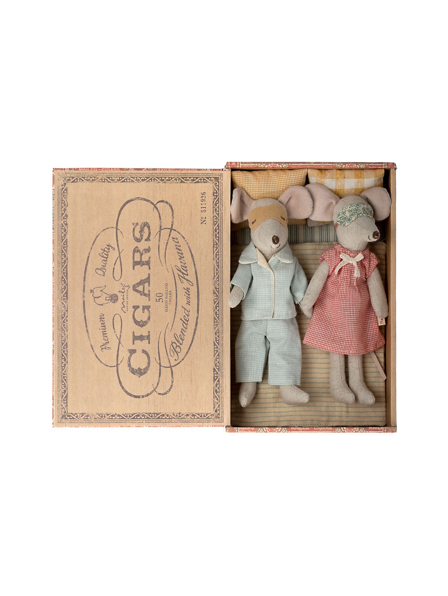 Maileg Mum & Dad Mouse in Cigar Box Weston Table