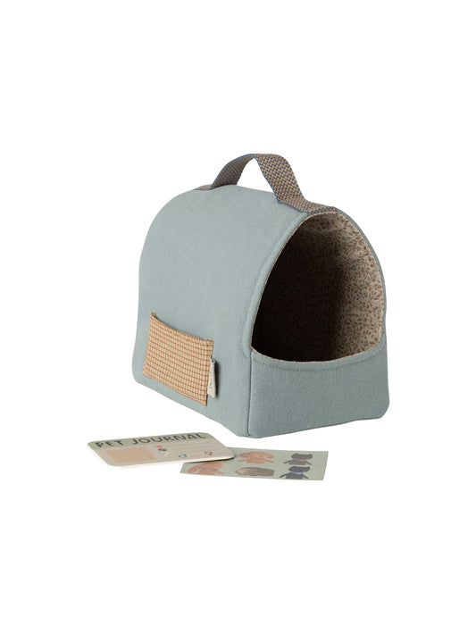 Maileg Pet Carrier Dusty Blue Weston Table