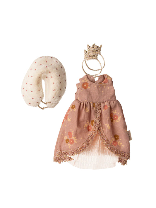 Maileg Mum Mouse Queen Dress Weston Table