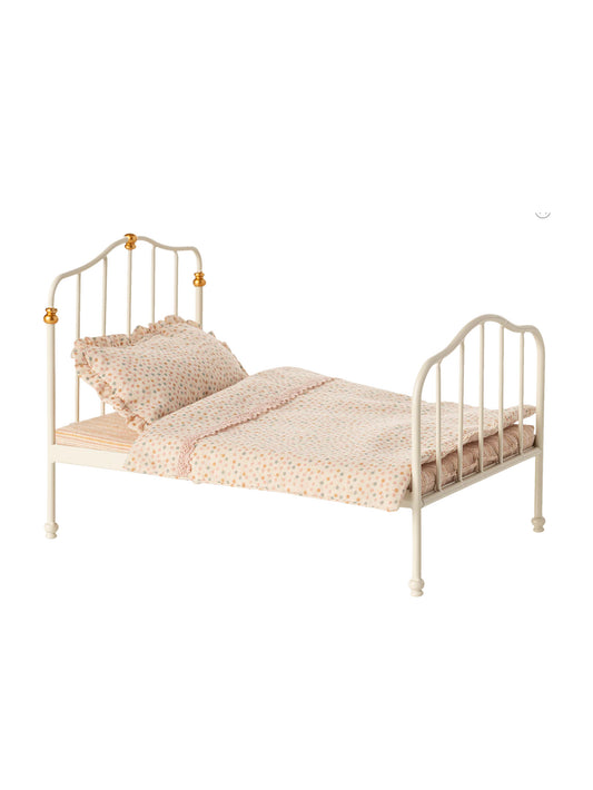 Maileg Vintage Bed Mouse Off White Weston Table