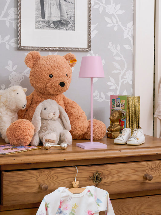 Poldina Pro Lamp Pink Weston Table