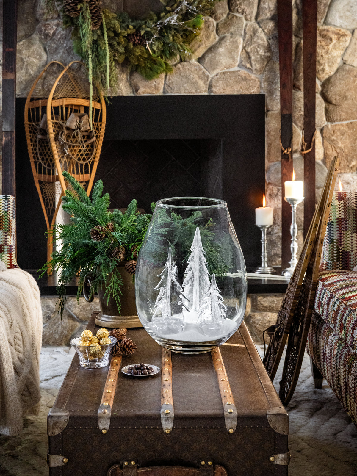 Simon Pearce Woodstock Snow Globe Weston Table