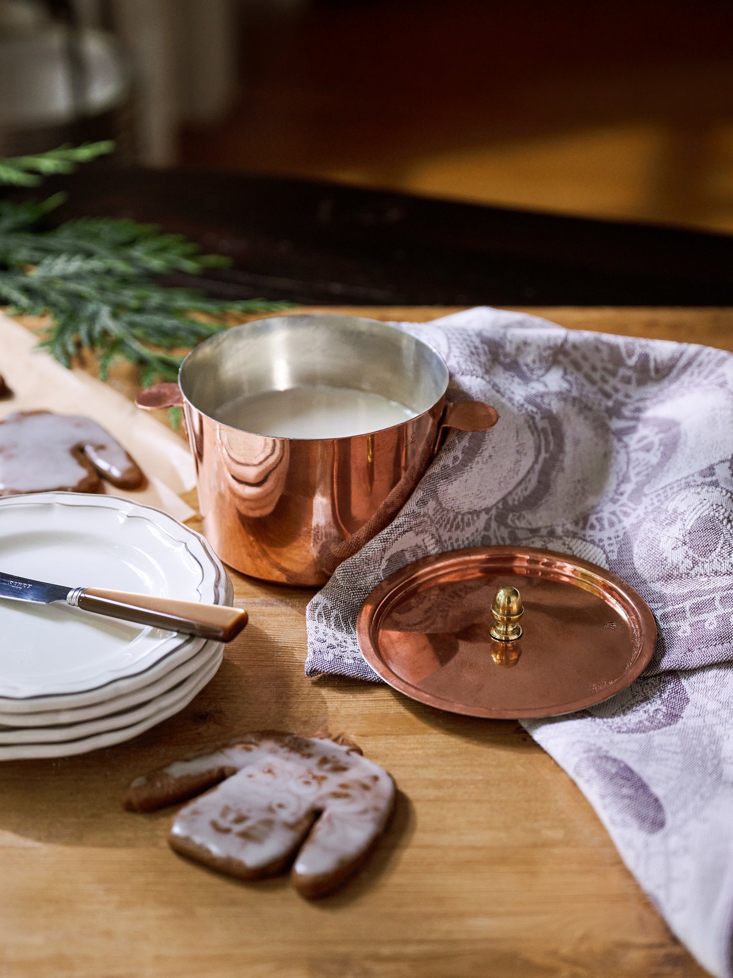 Vintage 1890s French Copper Reversee Pan Weston Table