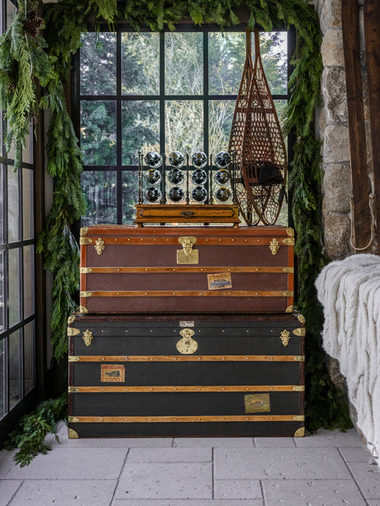 Vintage 1920s Courrier Wood Trunk  Weston Table