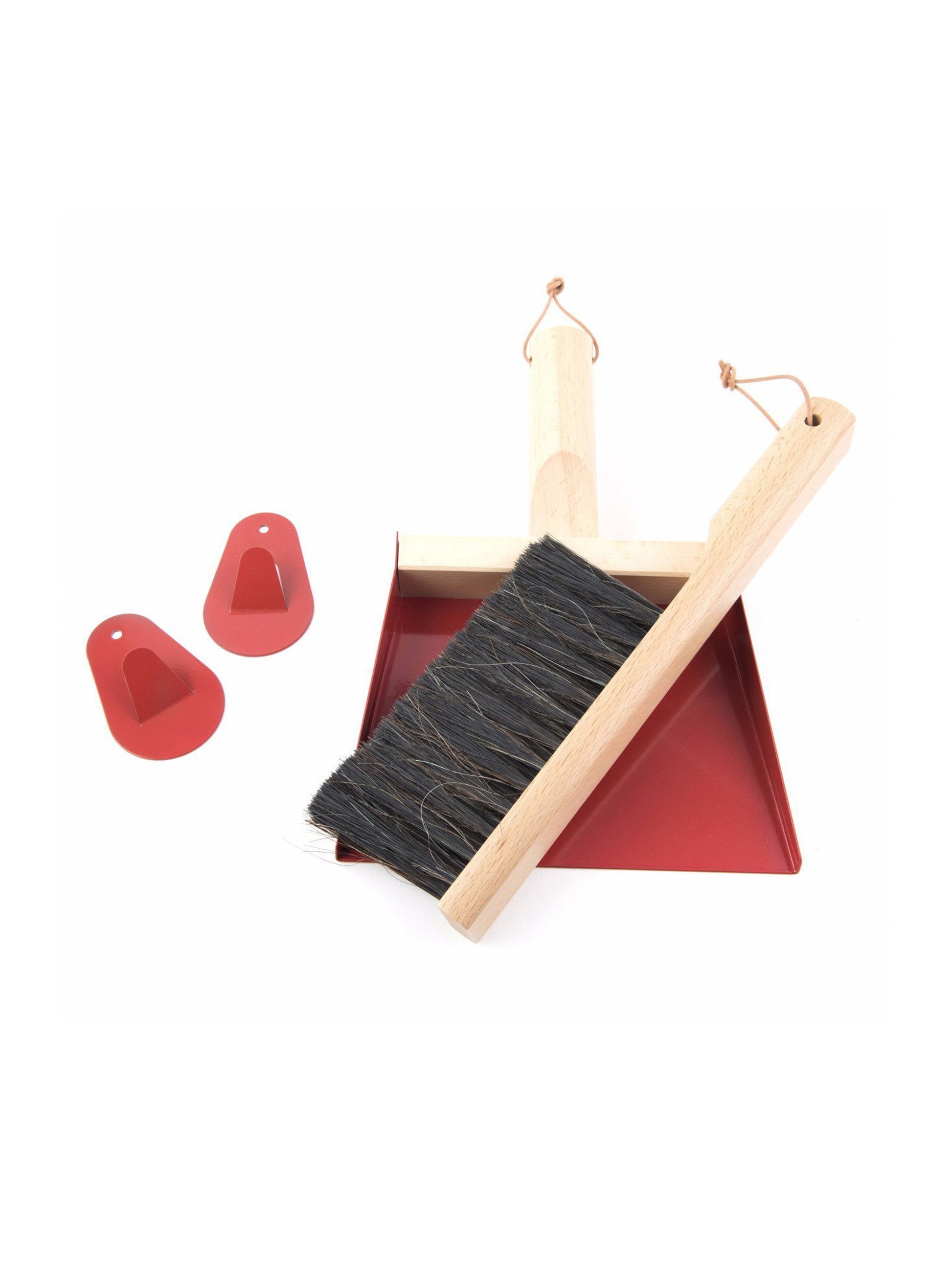 Andrée Jardin Mr. and Mrs. Clynk Hand Brush, Dustpan and  Wall Hook Set Red Weston Table