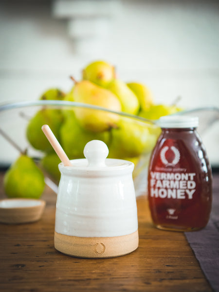 Farmhouse Pottery Beehive Honey Pot with Wood Dipper