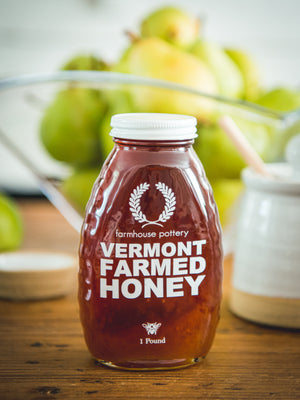  Vermont Farmhouse Honey Weston Table 