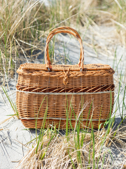 Hamptons Wicker Shopping Basket Weston Table