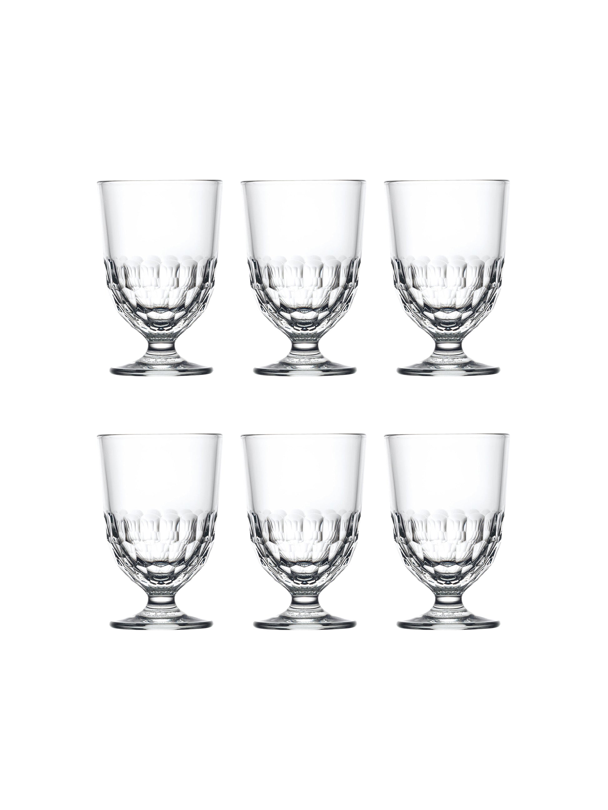 How to set the table and order the glasses?