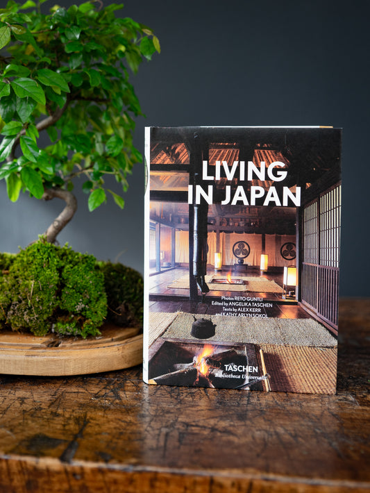 Living in Japan Weston Table