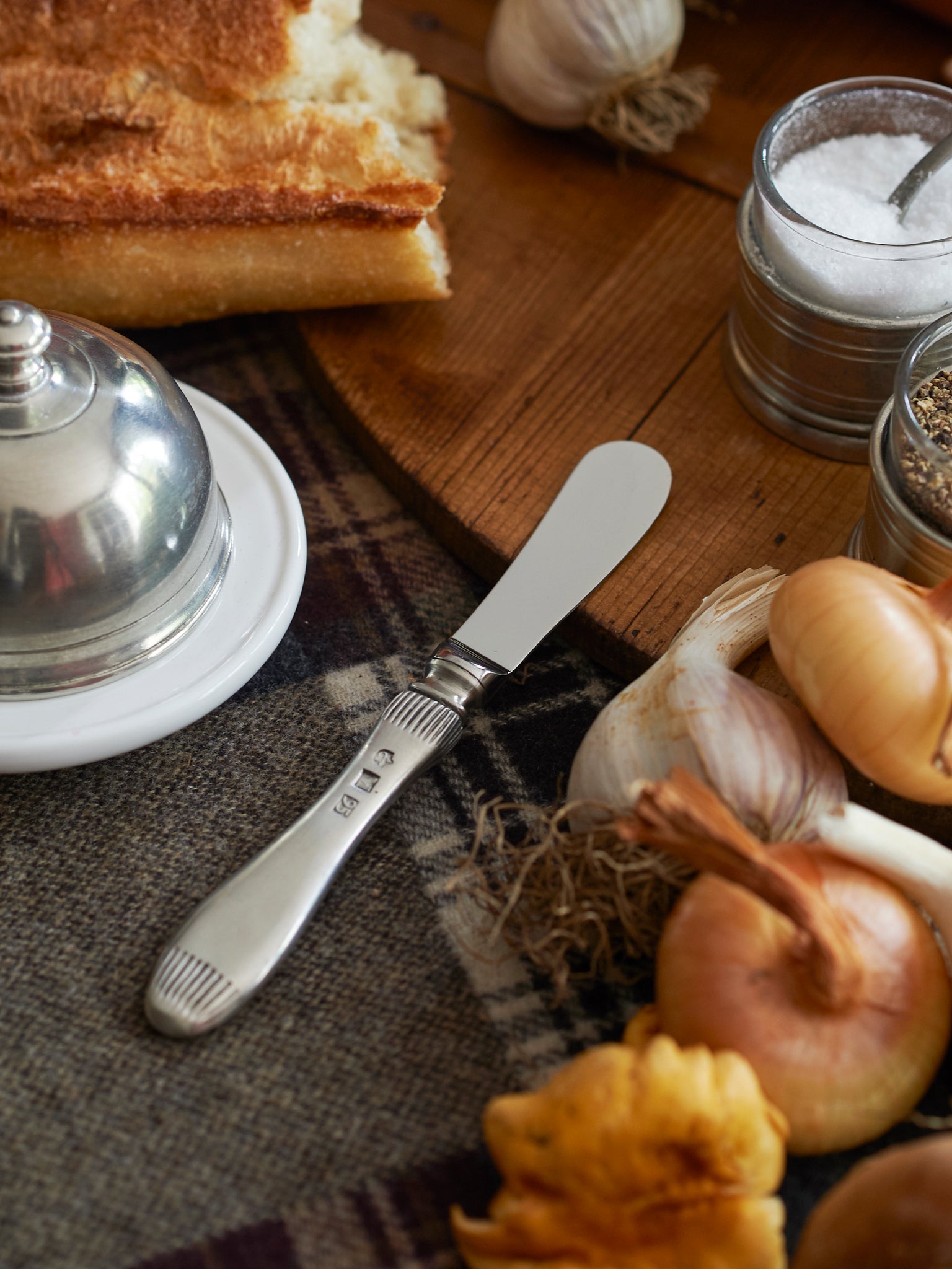 MATCH Pewter Butter Knives Daniela Weston Table